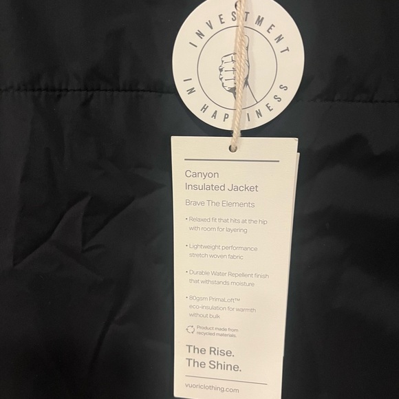 NWT Vuori Canyon Jacket - Picture 8 of 10